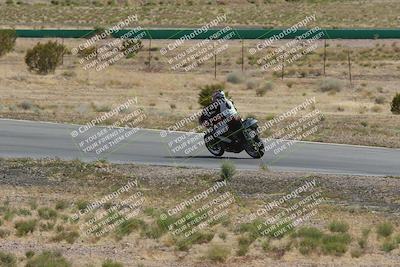 media/Apr-20-2025-AHRMA (Sun) [[393a79c373]]/Race/Group 12/Turn 4b/